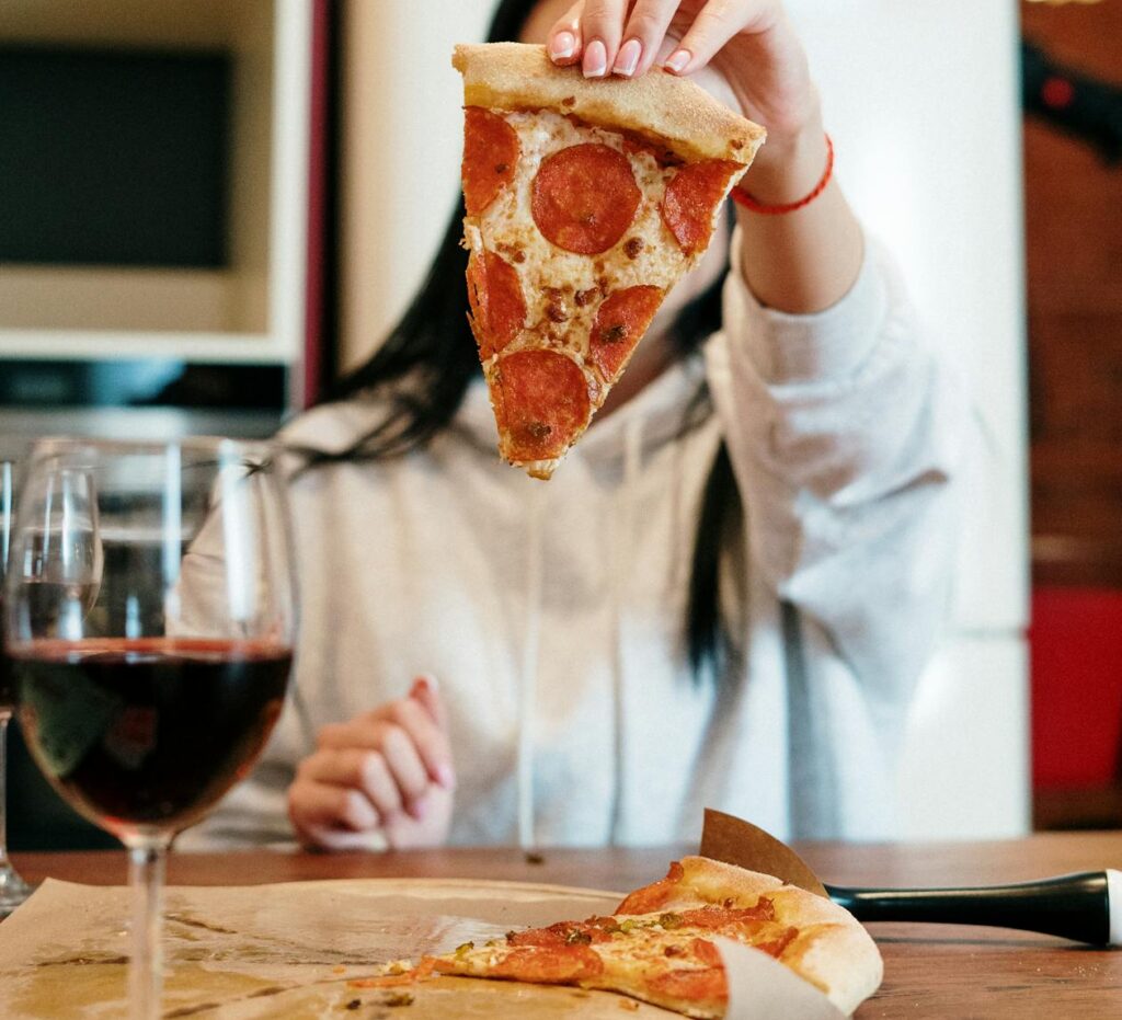 Eat Real New York Pizza, Not the Tourist Slice