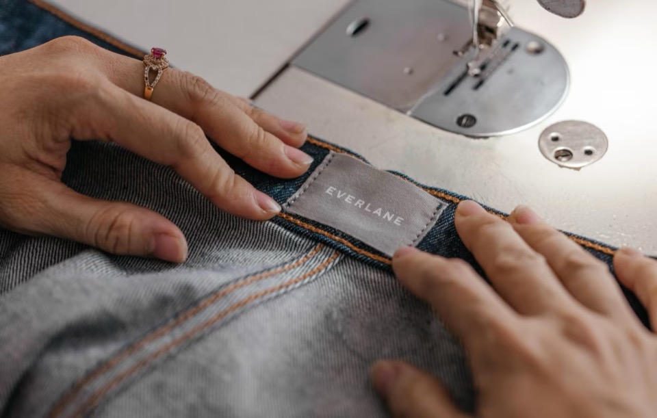 Travel Fashion Everlane