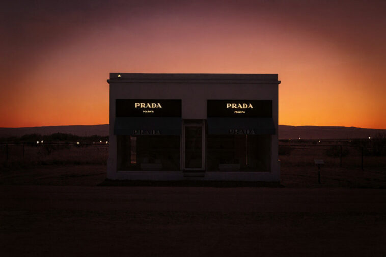Prada Marfa Lights
